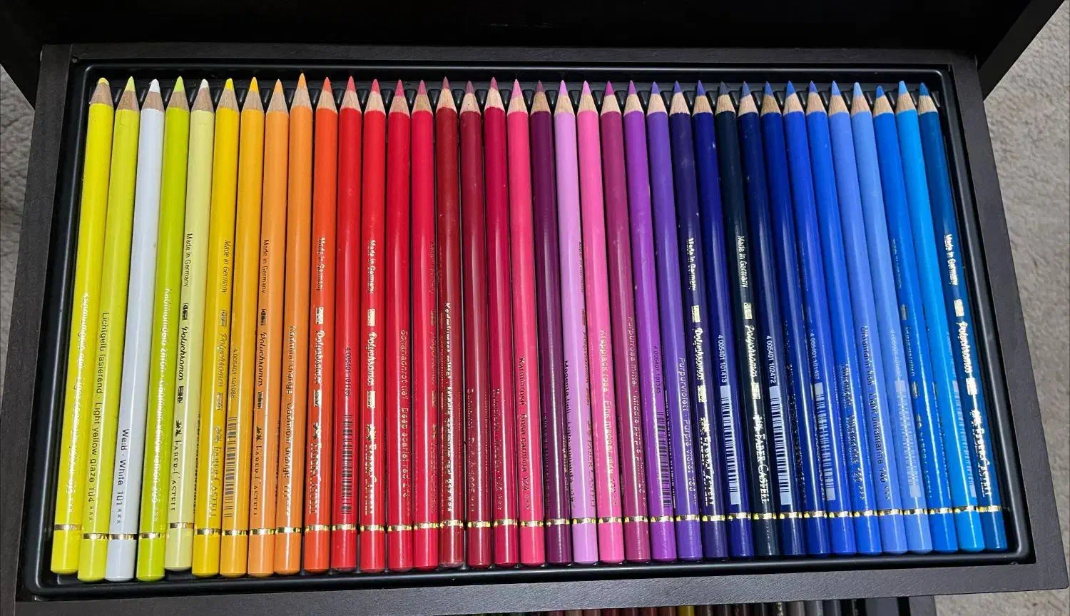 مداد رنگی ۷۲ رنگ فابل کاستر|لوازم التحریر|رشت, منظریه|دیوار