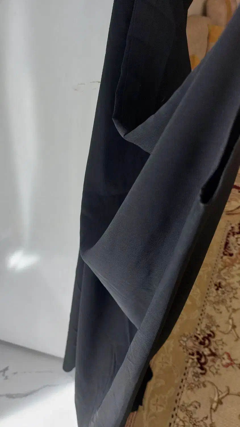 چادر مشکی عربی( لبنانی)|لباس|صدرا-فارس, فاز ۱|دیوار