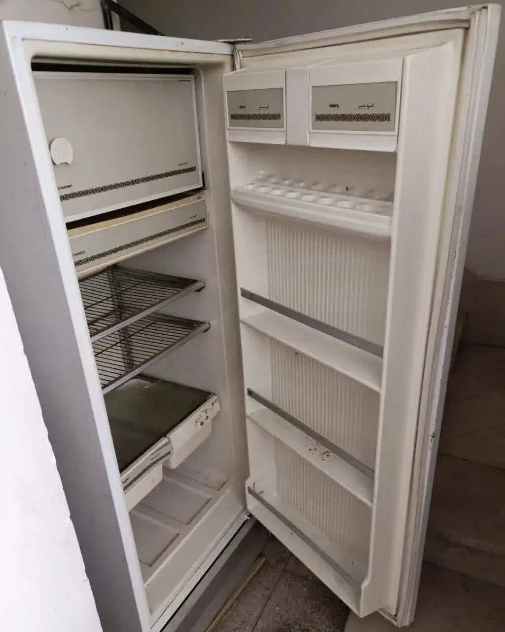 یخچال ارج قدیمی|یخچال و فریزر|سمنان, |دیوار