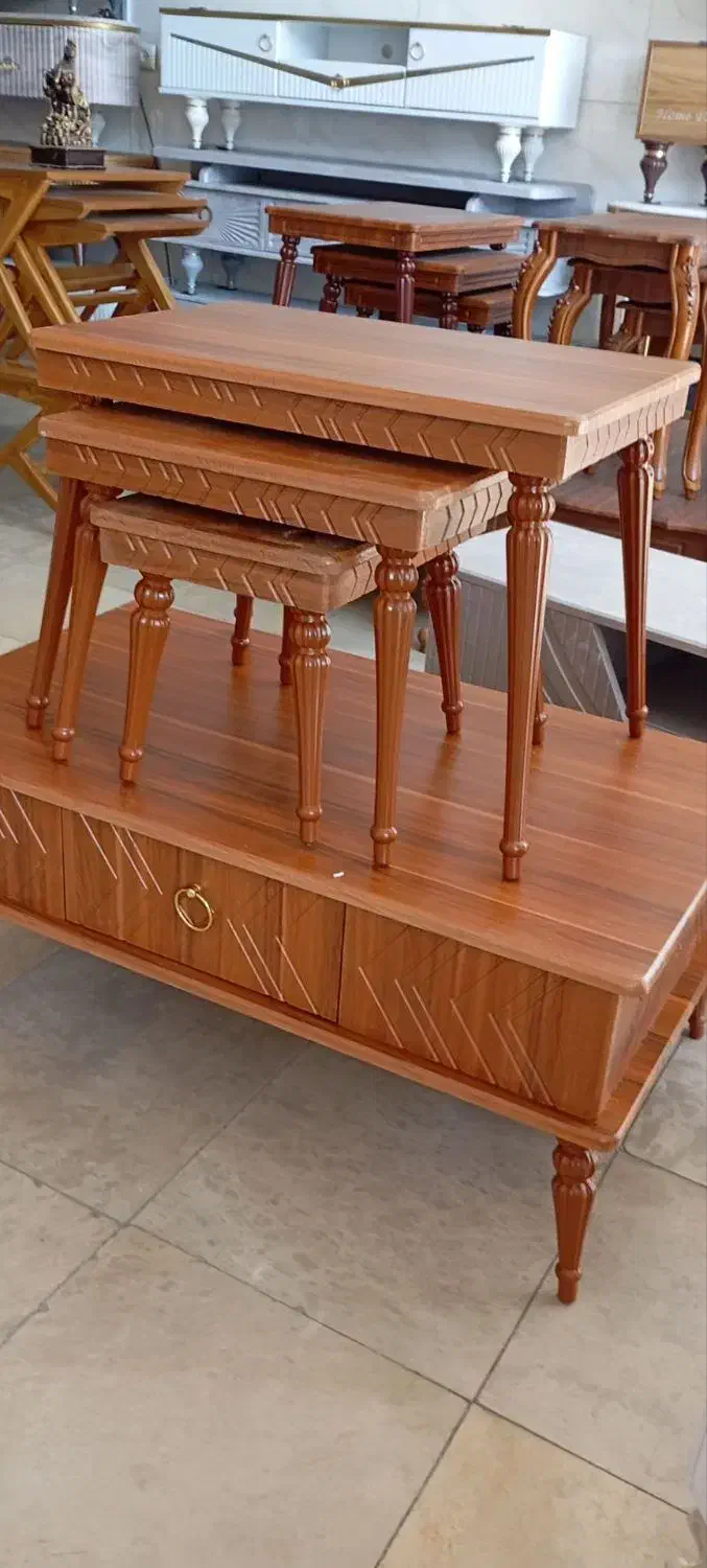 جلومبلی نقطهی طلایی دکوراسیون منزل شما|مبلمان خانگی و میز عسلی|همدان, |دیوار