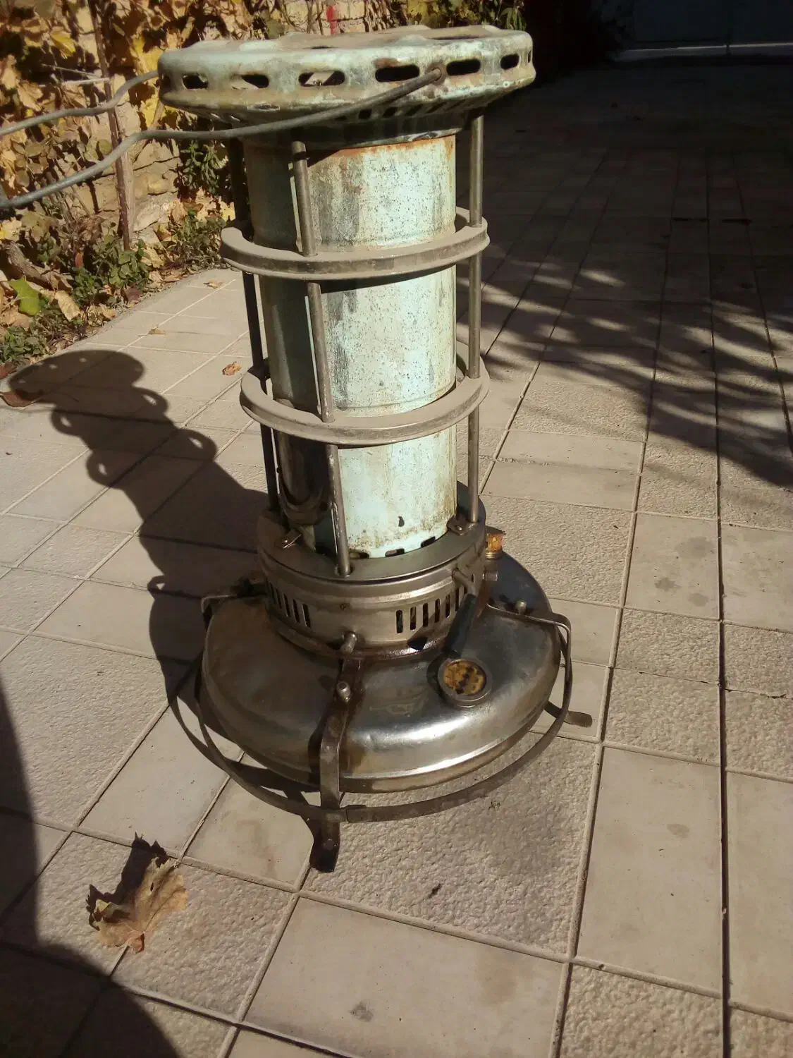 والور|کلکسیون اشیاء عتیقه|بجنورد, |دیوار