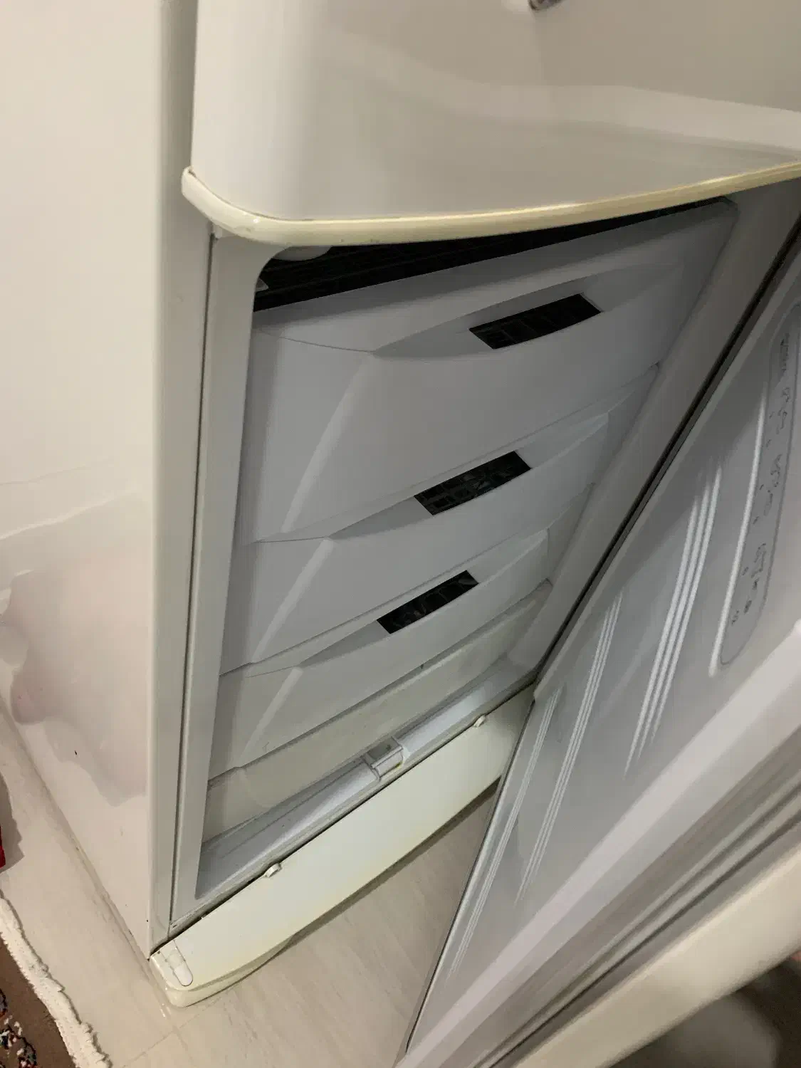 یخچال|یخچال و فریزر|تاکستان, |دیوار