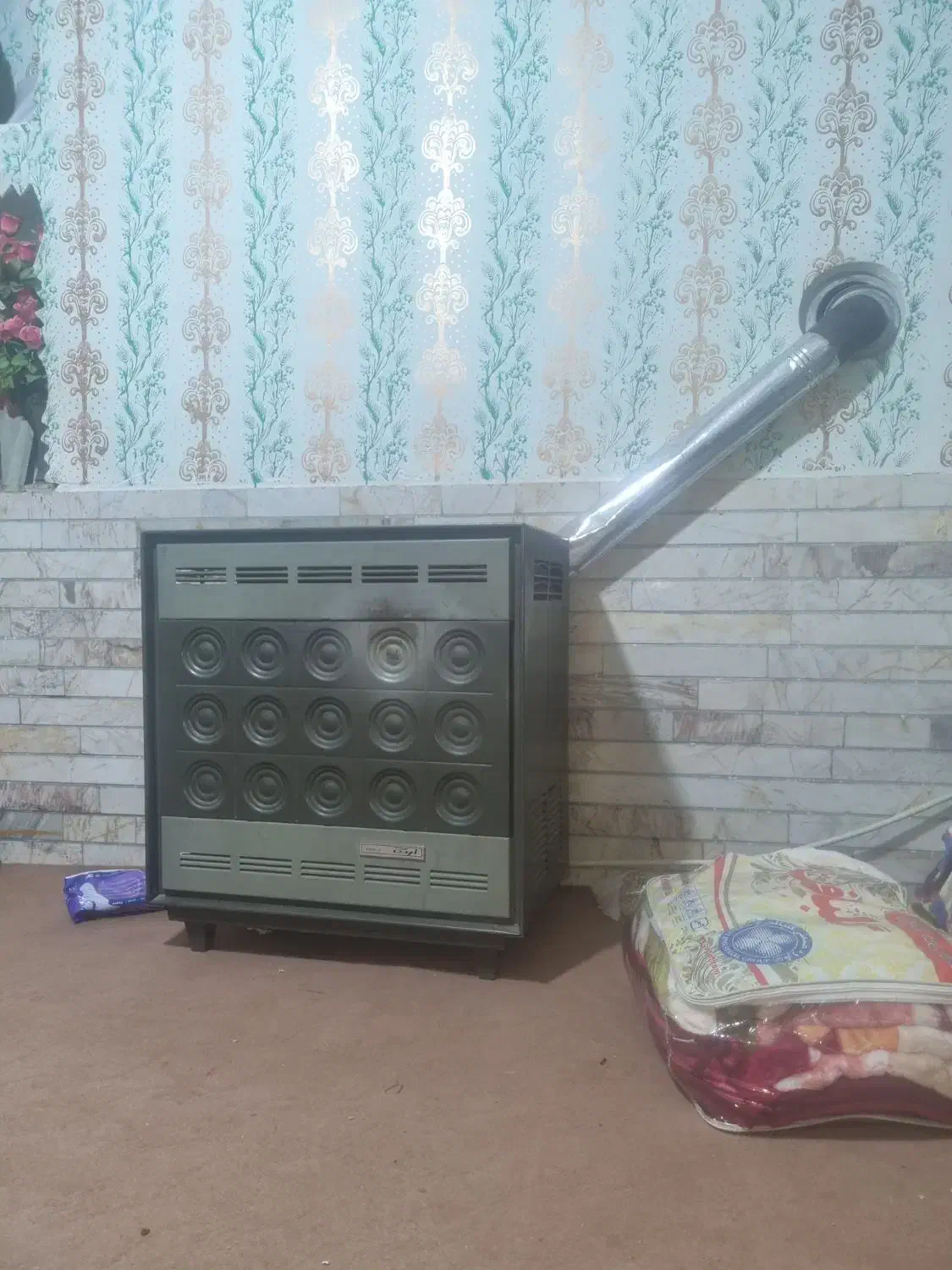 یک عدد بخاری گازی ارج|بخاری، هیتر، شومینه|زرند, |دیوار