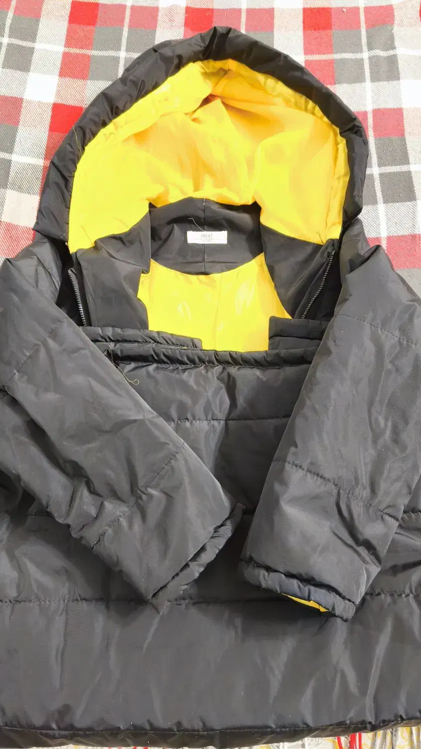 کاپشن|لباس|تهران, دهقان|دیوار