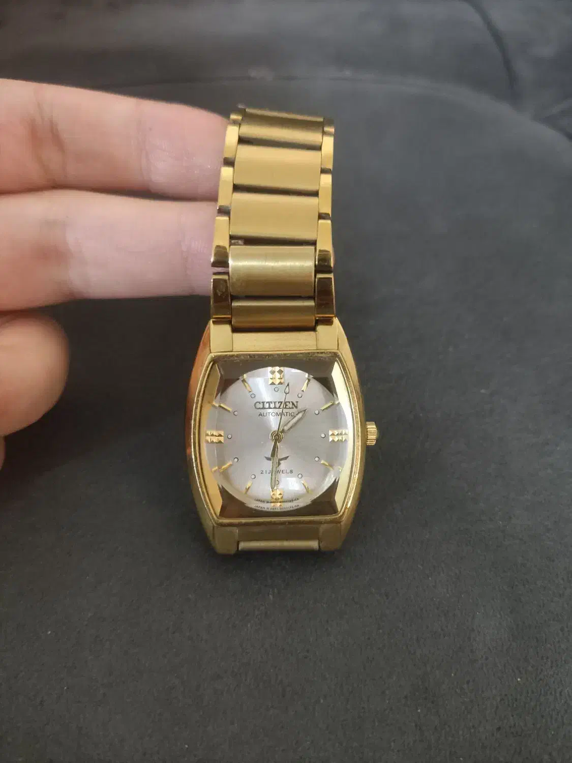 citizen ساعت|ساعت|پیشوا, |دیوار