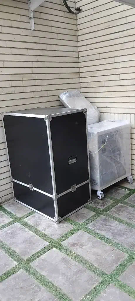 اپراتور لیزر|خدمات آرایشگری و زیبایی|خرم‌آباد, |دیوار