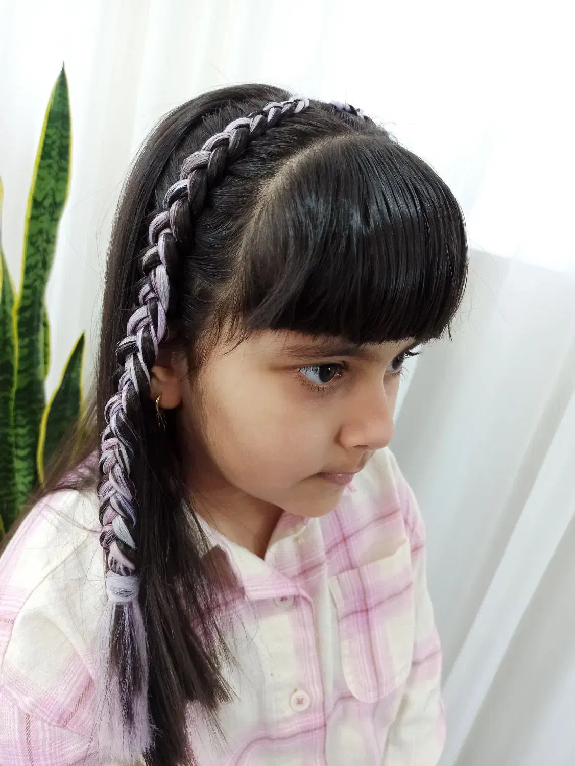 مدل برای مژه .ناخن،بافتممو،موخوره تراپی،|خدمات آرایشگری و زیبایی|بیرجند, |دیوار