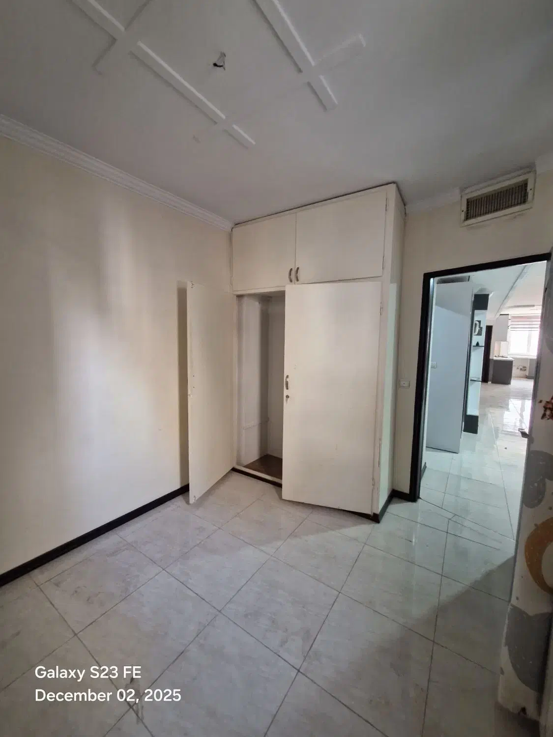 82متر2خواب اردیبهشت شمالی تک واحدی(بازسازی شده)