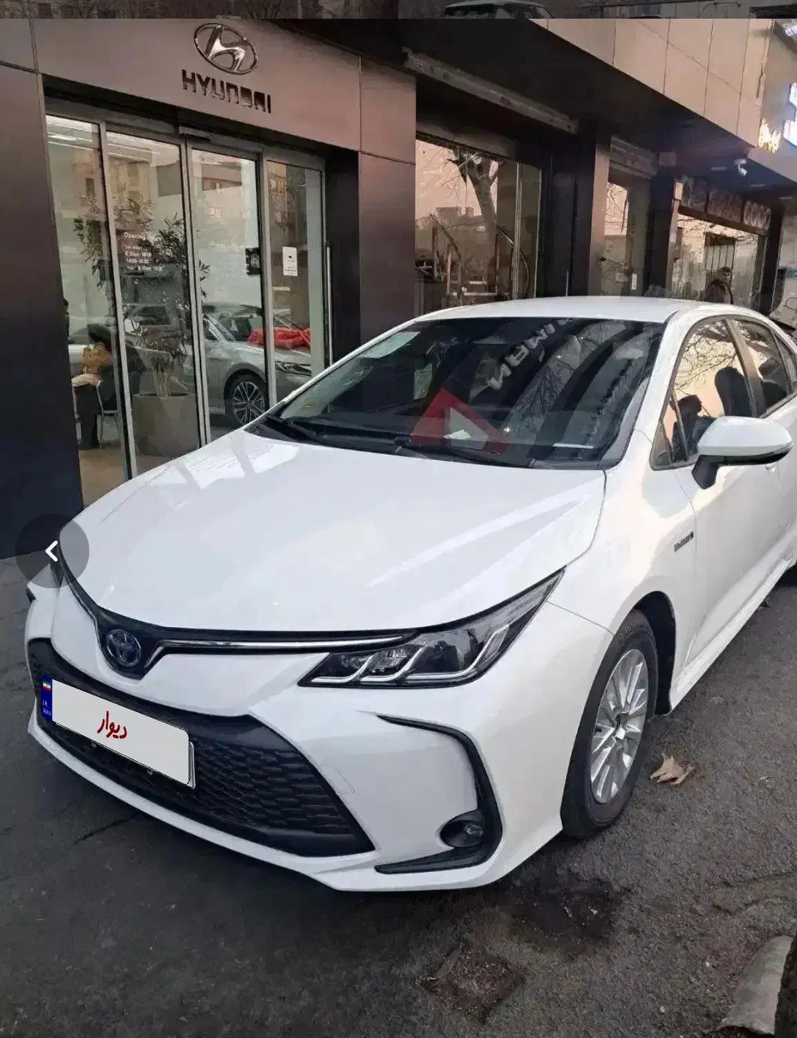 تویوتا کرولا ۱۸۰۰|خودرو سواری و وانت|تهران, گاندی|دیوار