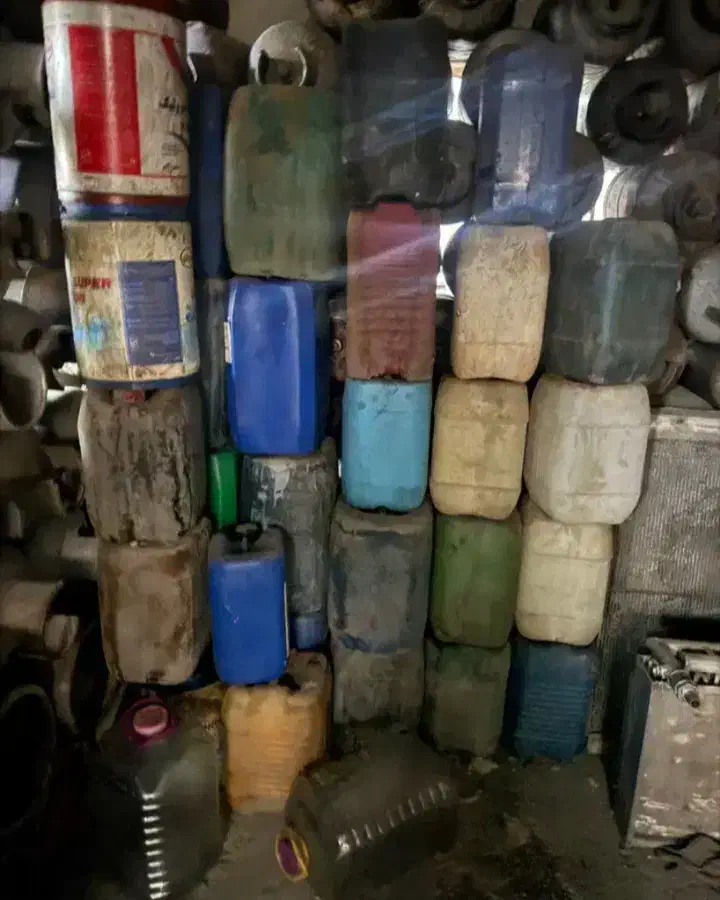 گالن‌ وسطل|لوازم نظافت|نیشابور, حقیه|دیوار