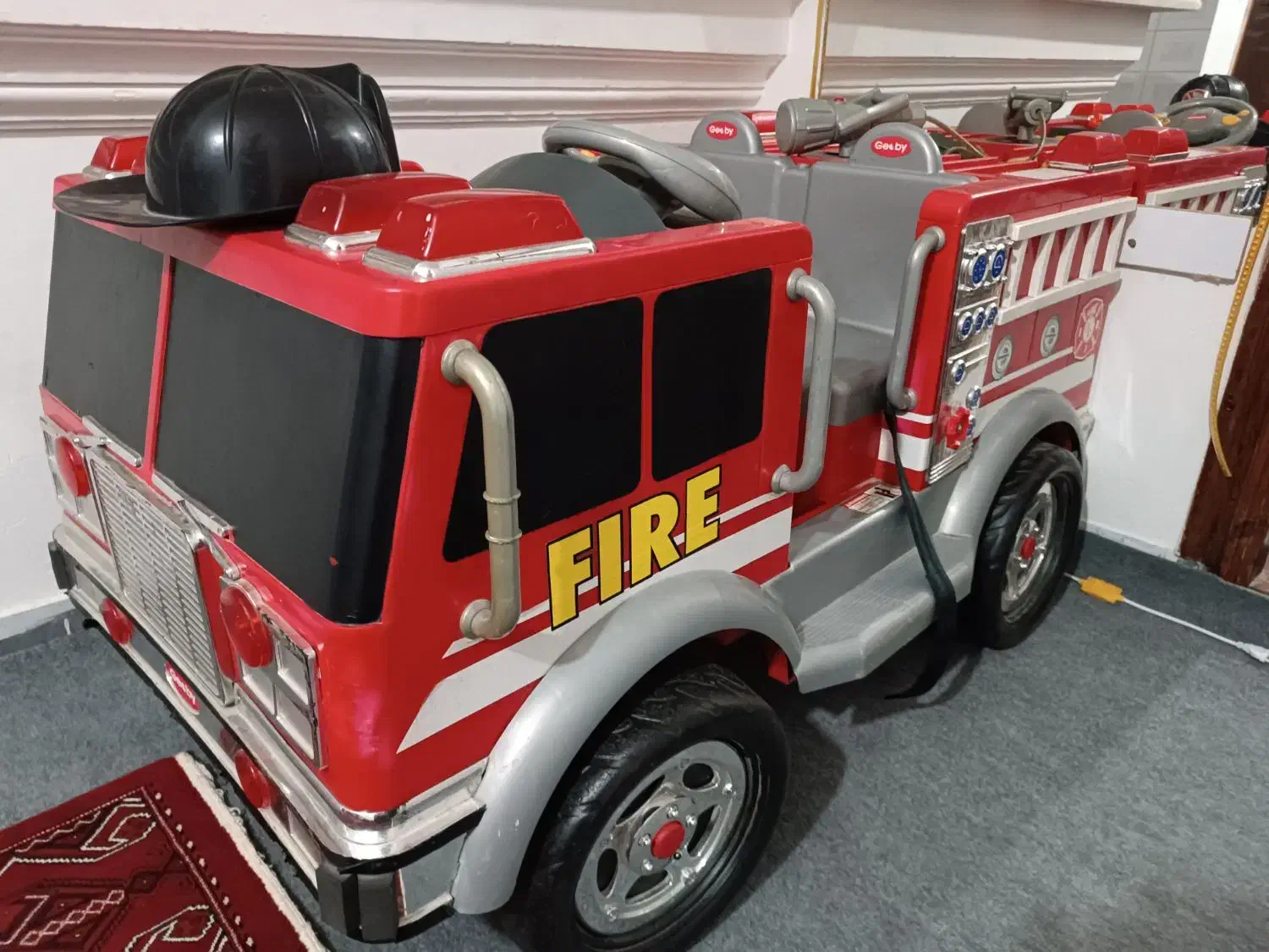 ماشین شارژی|اسباب و اثاث بچه|گنبد کاووس, |دیوار