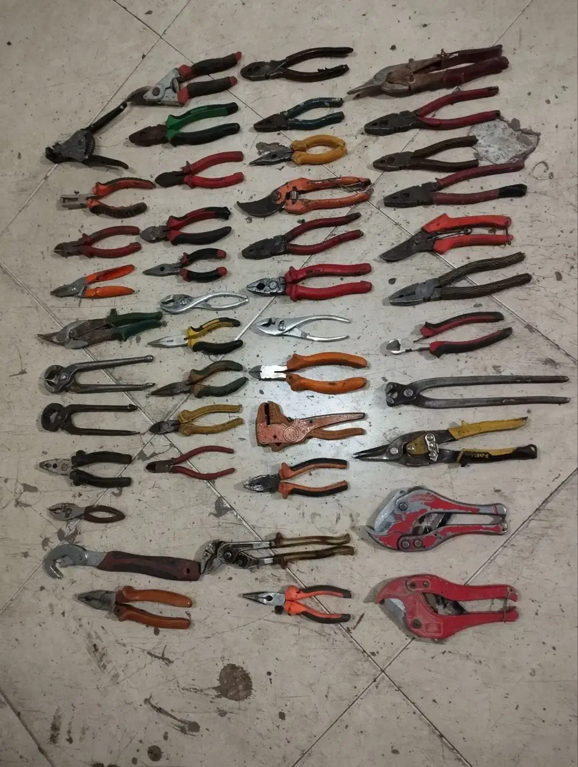 ابزار الات|ابزارآلات|اراک, |دیوار