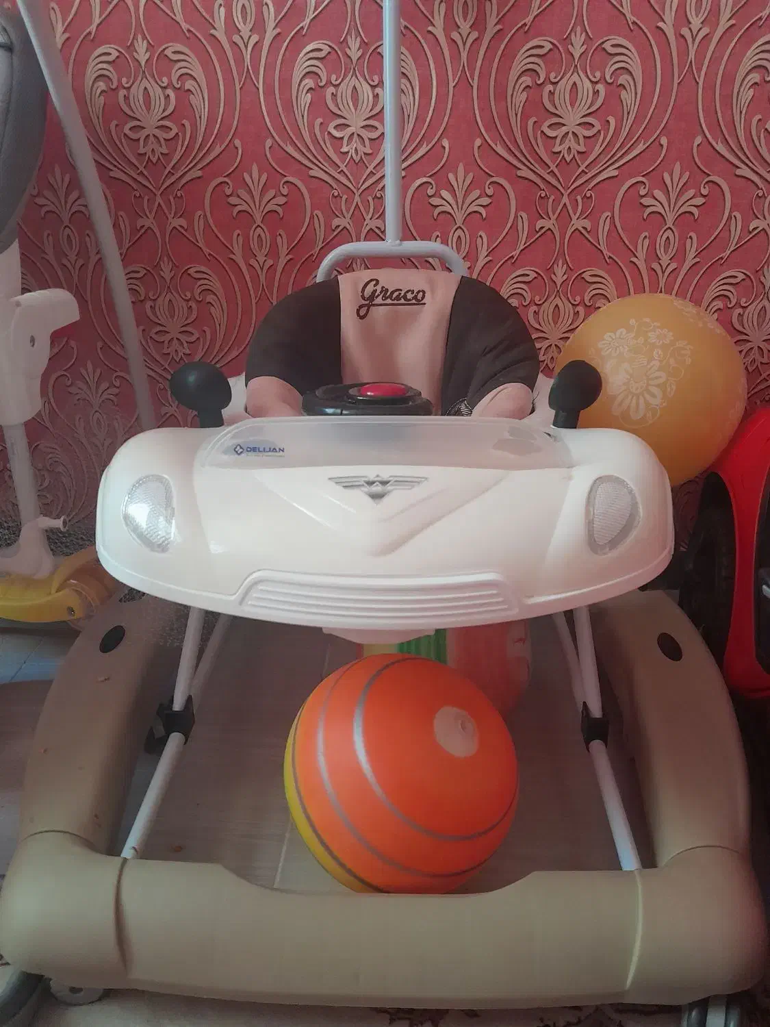 روروئک گهواره ای|اسباب و اثاث بچه|دماوند, گیلاوند|دیوار