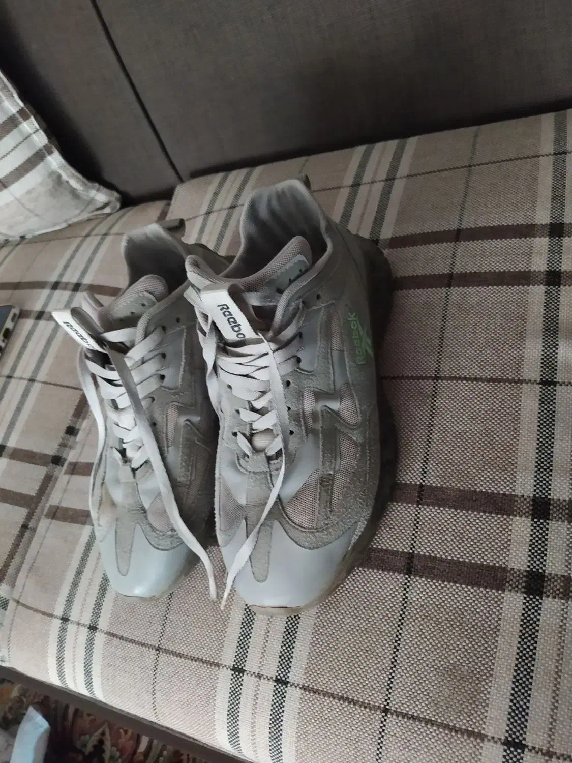 کفش ریباک اصلی سایز۴۱ وسایز۳۷ هومتو|کیف، کفش، کمربند|مشهد, رده|دیوار