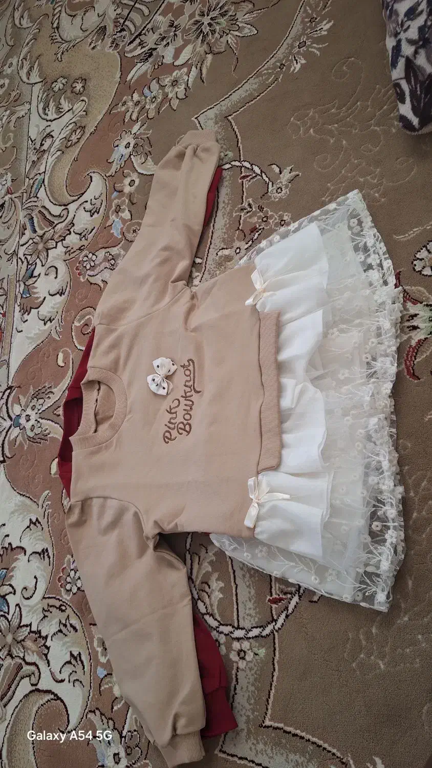 لباس بچگانە دوتاسەسال|کفش و لباس بچه|قروه, |دیوار