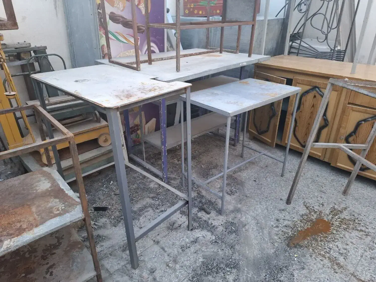 میز کار آهنی|ابزارآلات|برخوار, |دیوار