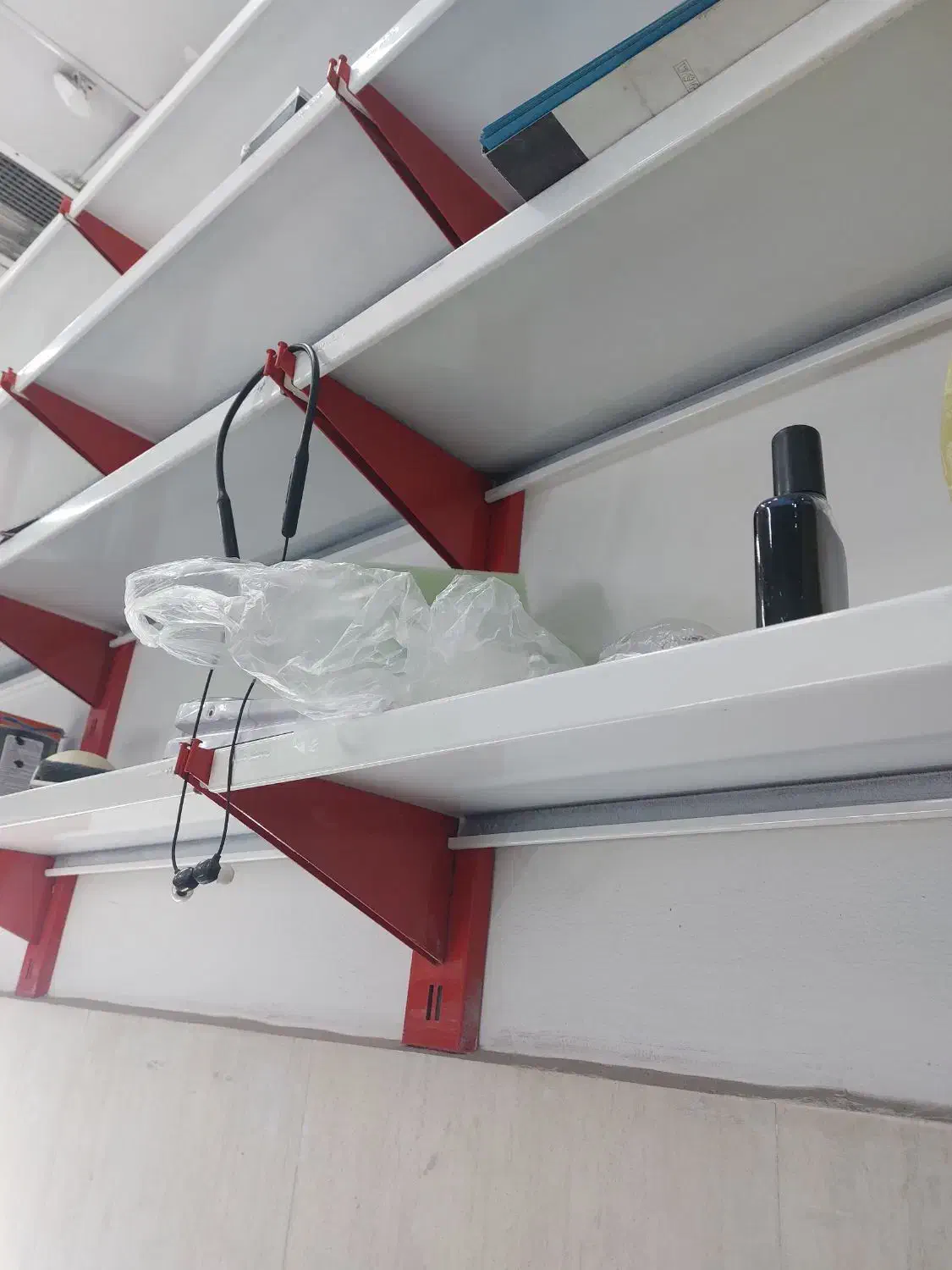 قفسه درحد نو|کتابخانه، شلف، قفسههای دیواری|مشهد, الهیه|دیوار