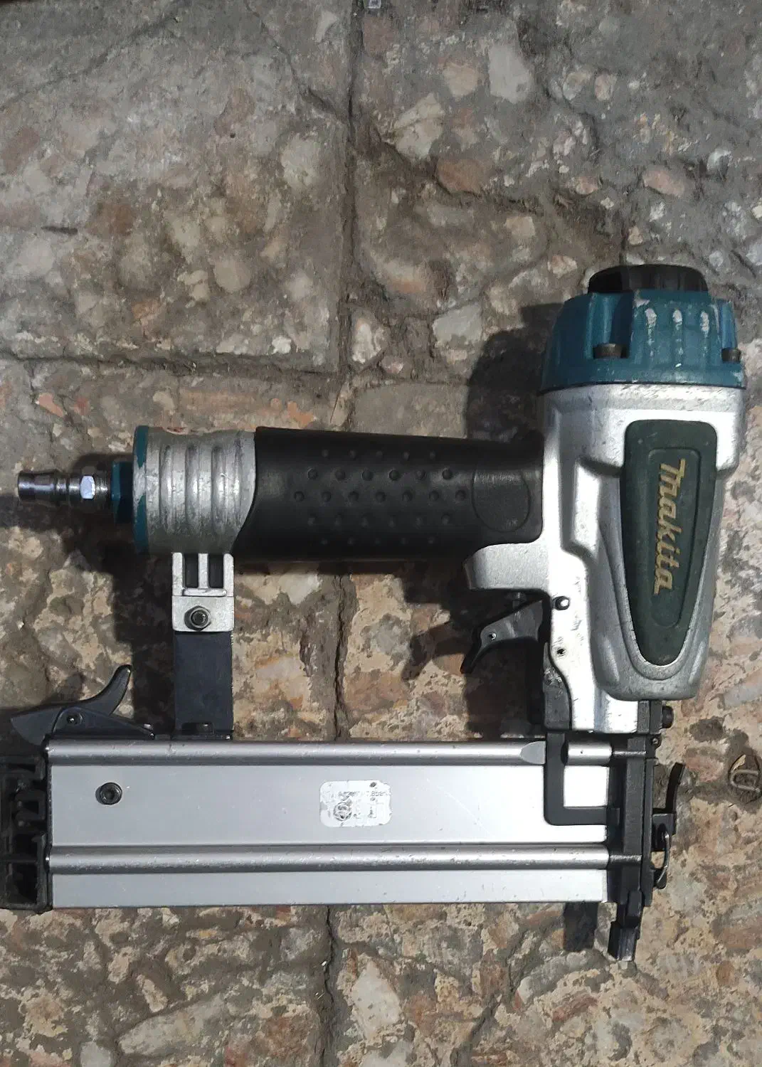 میخکوب ماکیتا اصل ژاپنی قدیمی AF505|ابزارآلات|اصفهان, فجر|دیوار