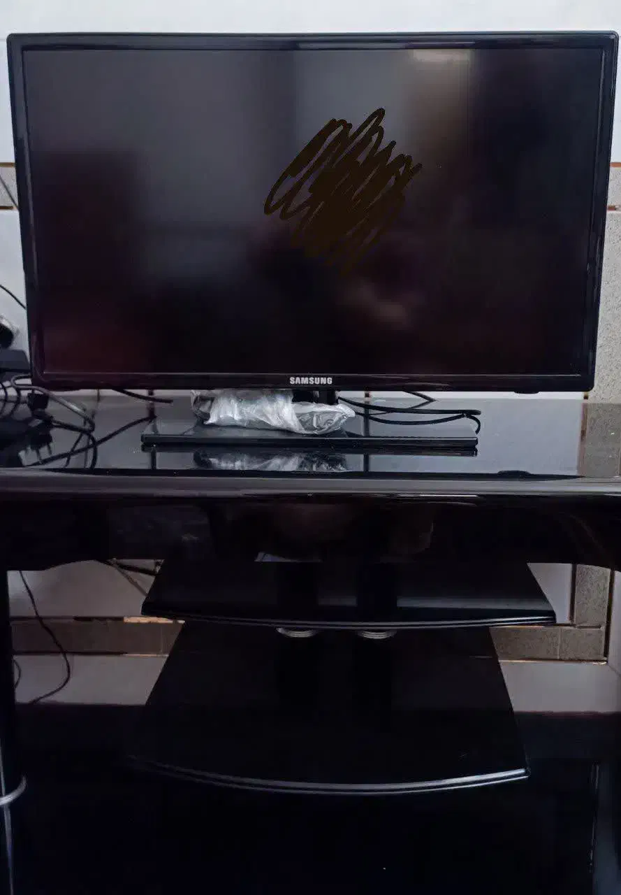 تلویزیون سامسونگ|تلویزیون و پروژکتور|نجف‌آباد, فاز ۳ شهرک آزادگان|دیوار