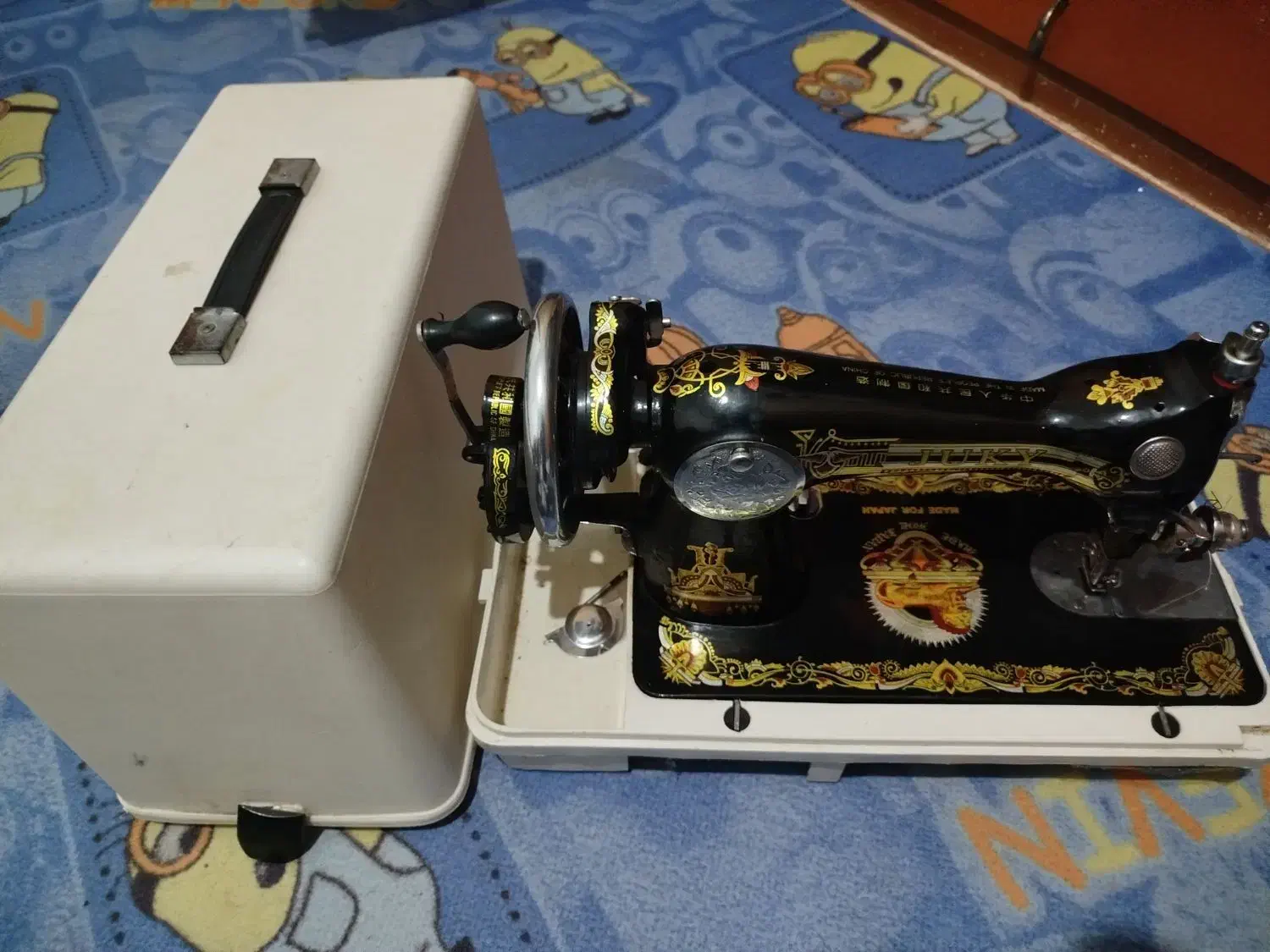 چرخ خیاطی شیرنشان|چرخ خیاطی و ریسندگی|کردکوی, |دیوار