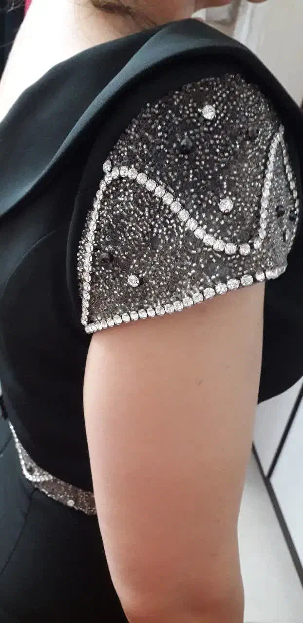 لباس مجلسی|لباس|اصفهان, ملکشهر|دیوار