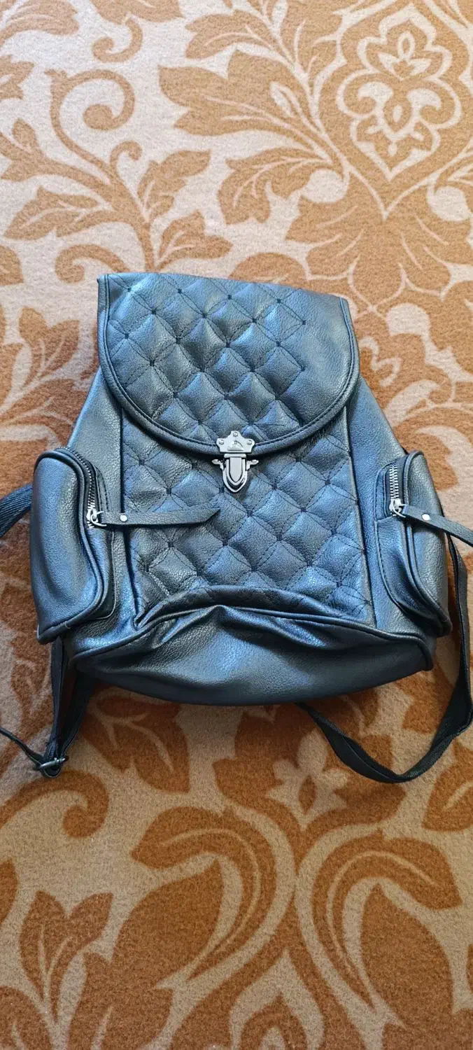 کوله مدرسه|کیف، کفش، کمربند|جویبار, |دیوار