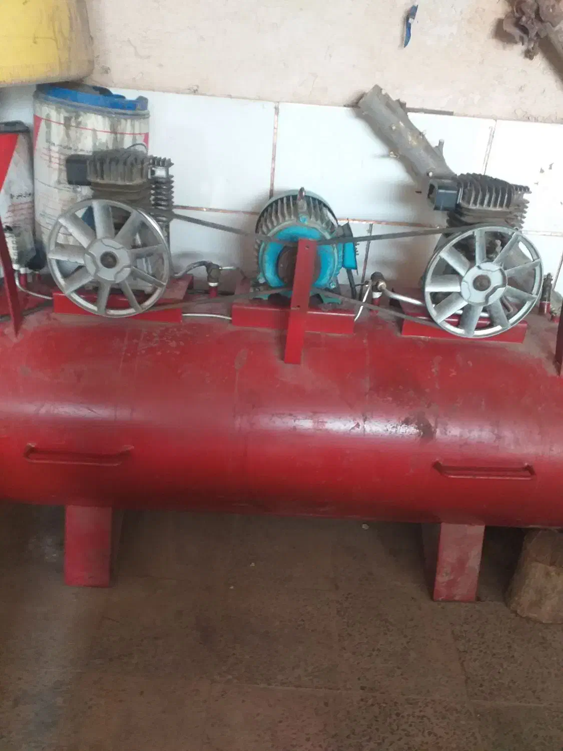 تانکر|ماشینآلات صنعتی|بابا حیدر, |دیوار