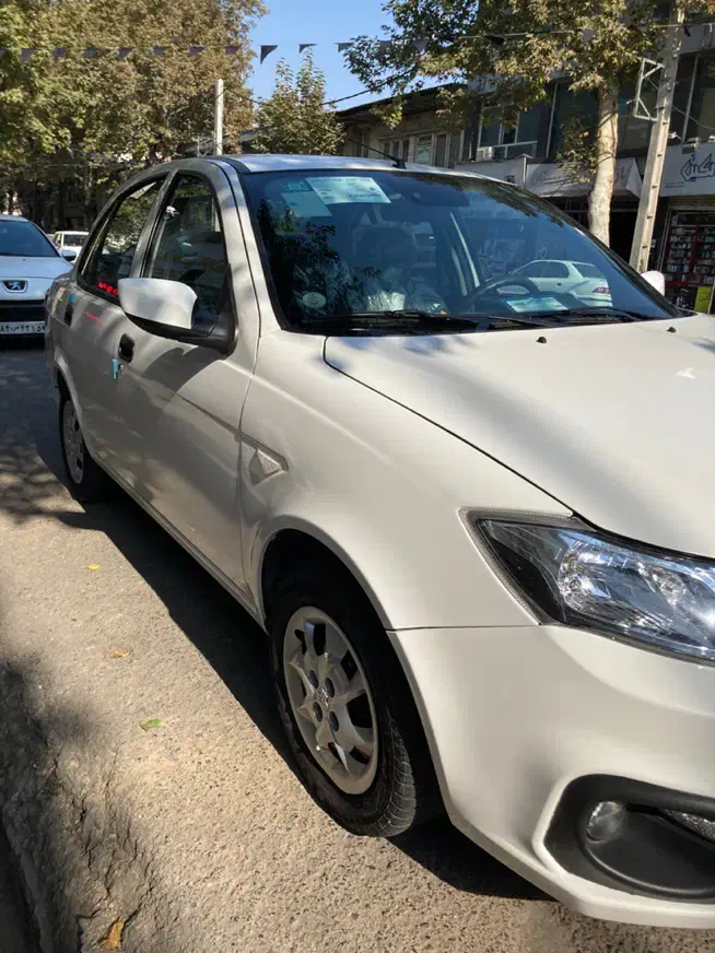 ساینا 1403|خودرو سواری و وانت|گرگان, |دیوار