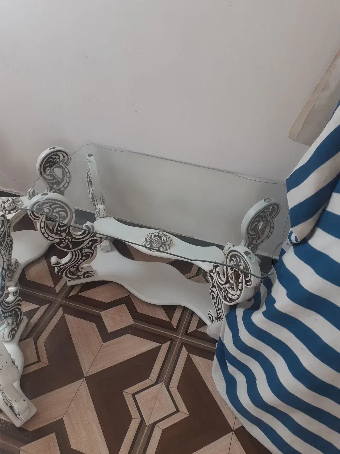 میز عسلی|مبلمان خانگی و میز عسلی|گیان, |دیوار