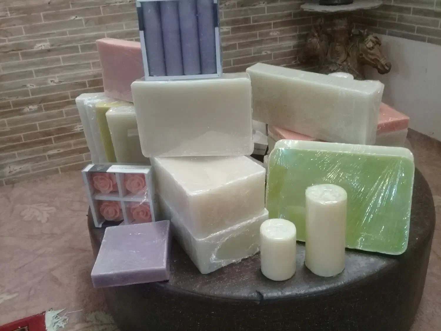 پارافین شمع سازی|صنایع دستی و سایر لوازم تزئینی|فولادشهر, فولادشهر|دیوار