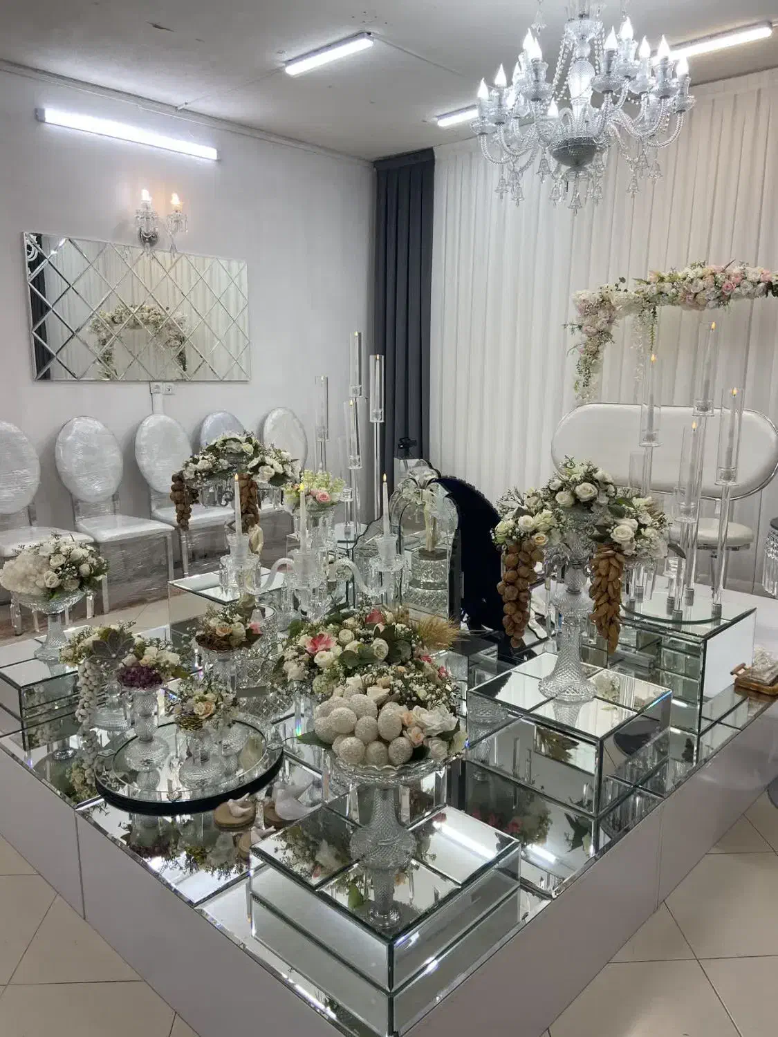 سالن عقد آرامیس|خدمات پذیرایی، مراسم|قم, بکایی|دیوار