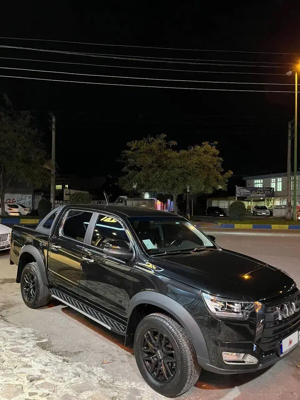 کی ام سی ۱۴۰۱ کم کار|خودرو سواری و وانت|آمل, |دیوار