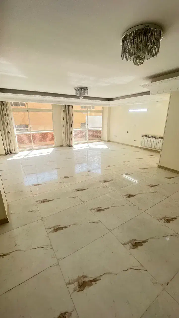 آپارتمان تک واحدی / ۱۲۲ متر ۲خواب/ بر گلخانه|فروش آپارتمان|اصفهان, خانه اصفهان|دیوار