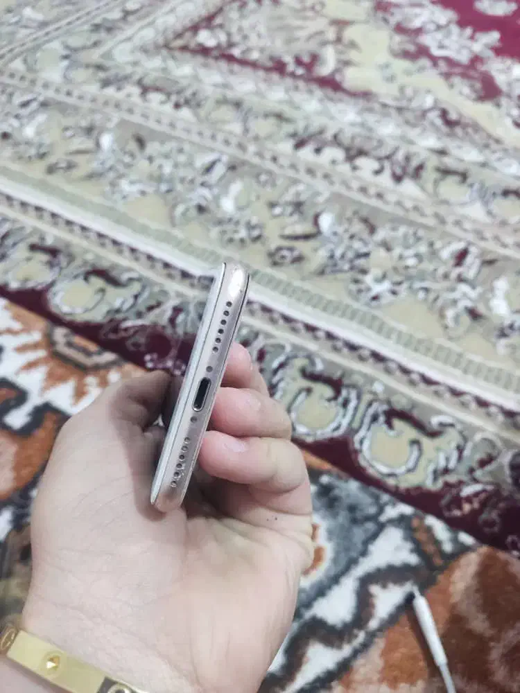 iPhone 8 64gb|موبایل|سلماس, |دیوار