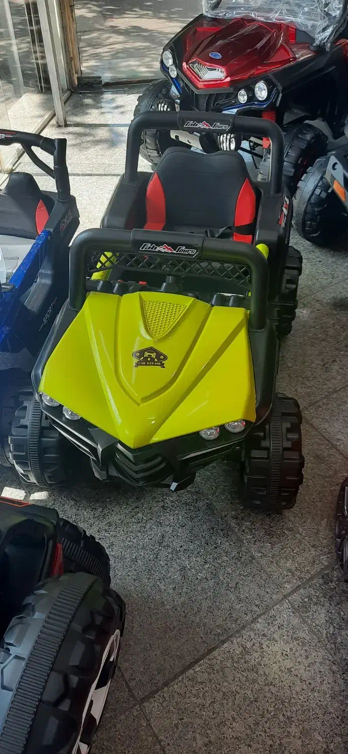 ماشین شارژی|اسباب‌بازی بچه|آبیک, |دیوار