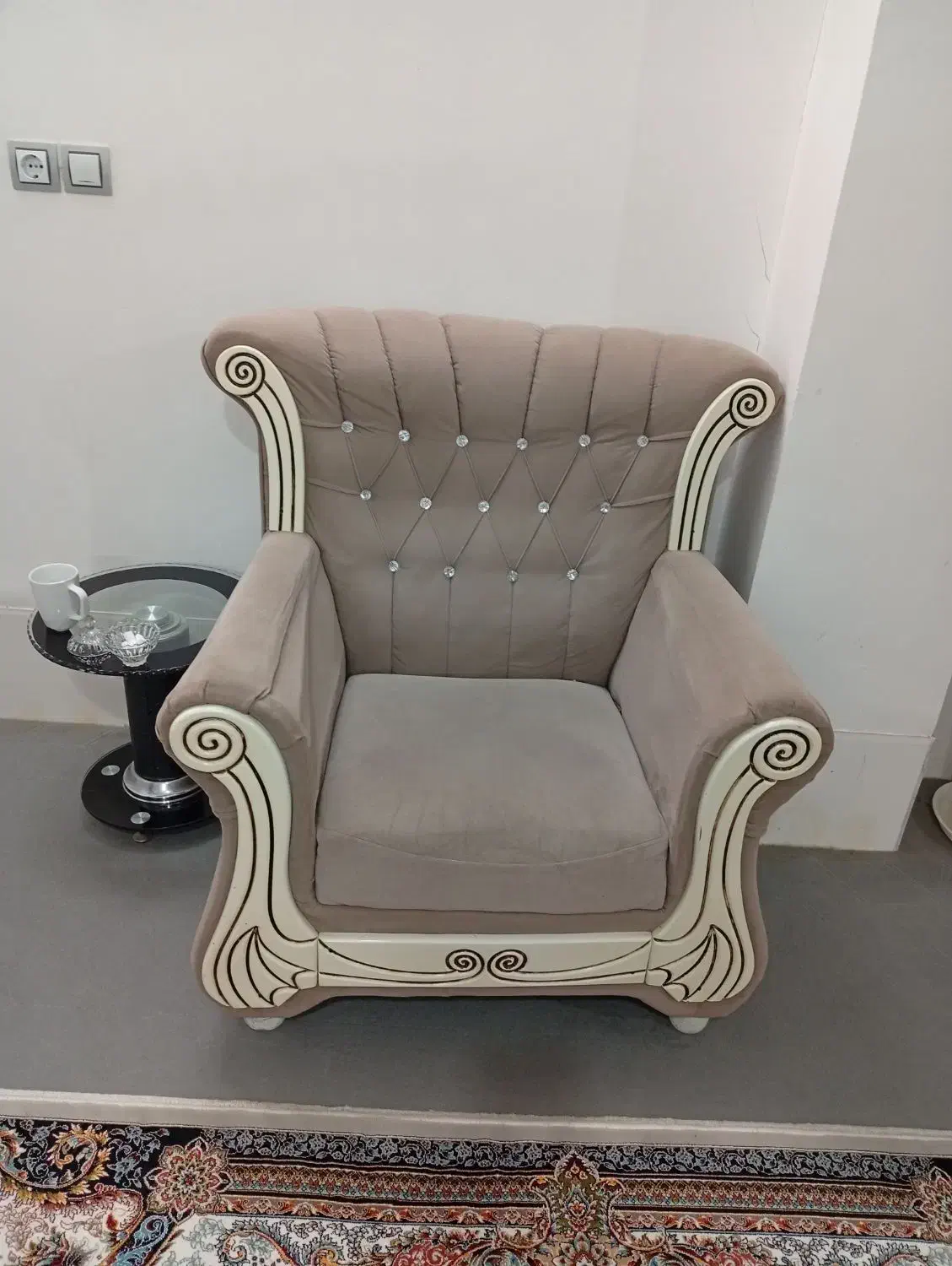 فروش مبل هفت نفره|مبلمان خانگی و میز عسلی|گلپایگان, |دیوار