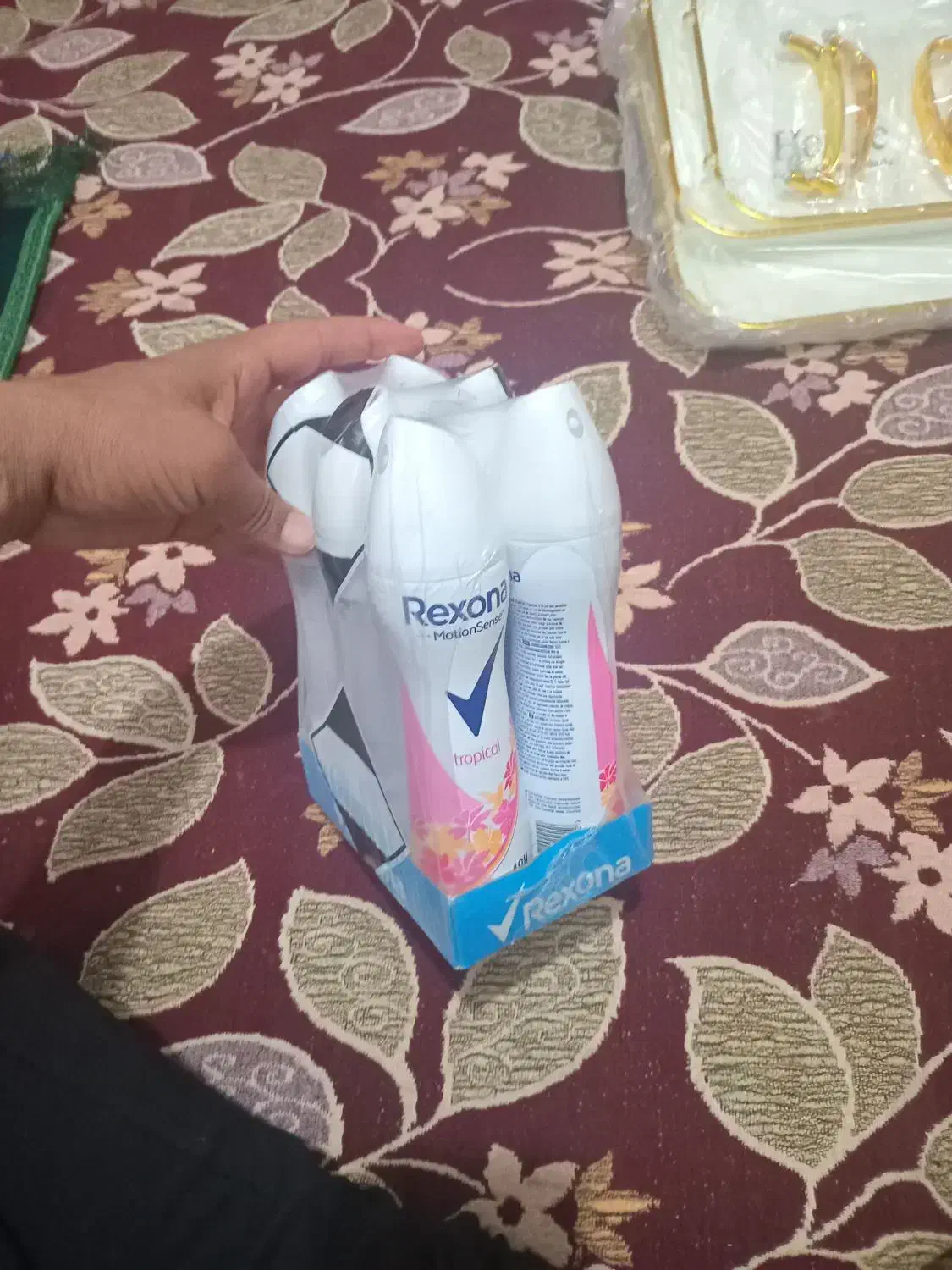 جنس ازعراق عطر کرم  بخور  سجاده سینی ....|حراج|اهواز, شهرک رزمندگان|دیوار