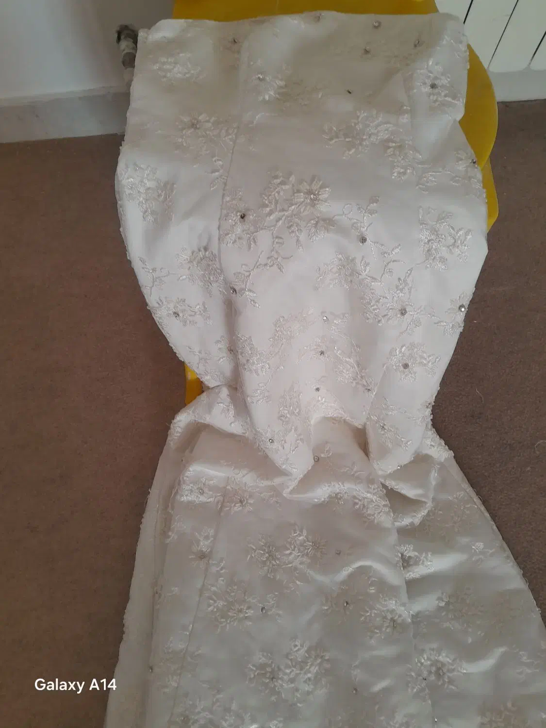 لباس عروس|لباس|سنندج, |دیوار