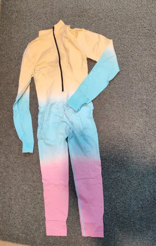 نیمتنه و لگ باشگاهی و ست|لباس|مشهد, سراب|دیوار