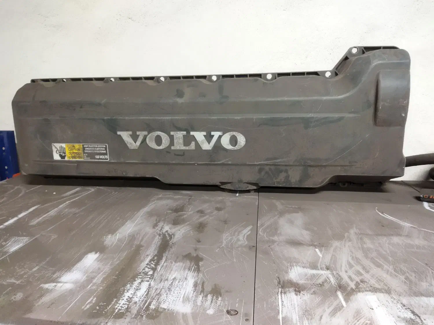 درب سوپاپ کامیون FH|قطعات یدکی و لوازم جانبی|بندرعباس, |دیوار