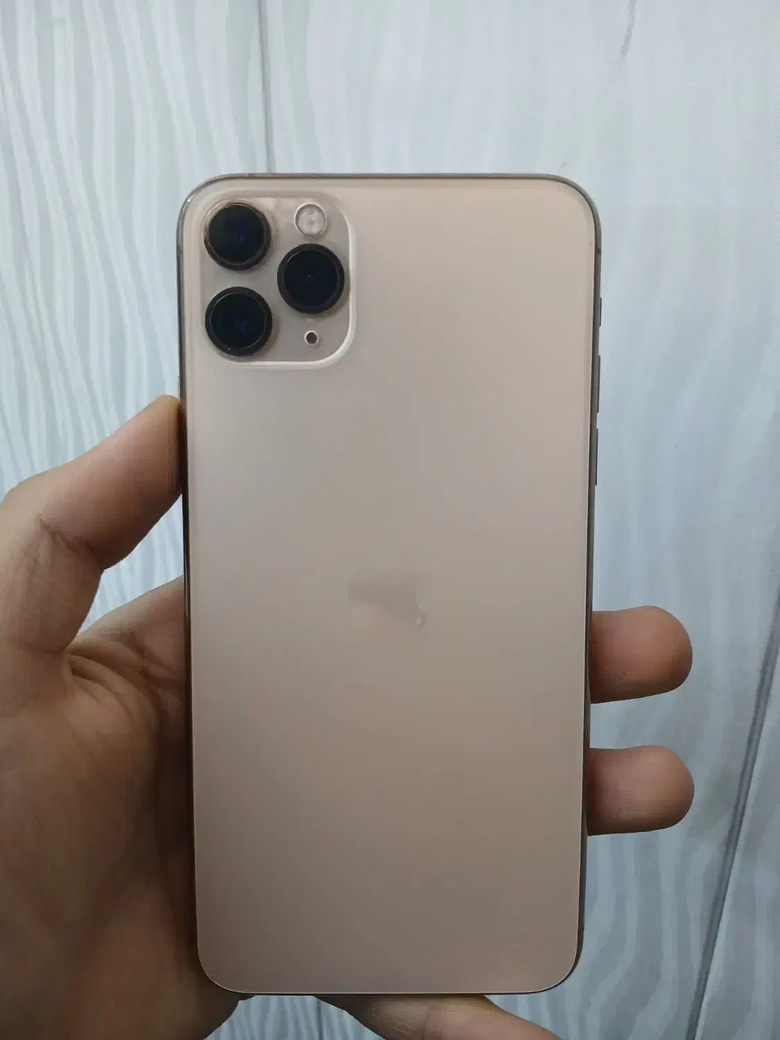 iPhone 11 pro max|موبایل|اصفهان, احمدآباد|دیوار
