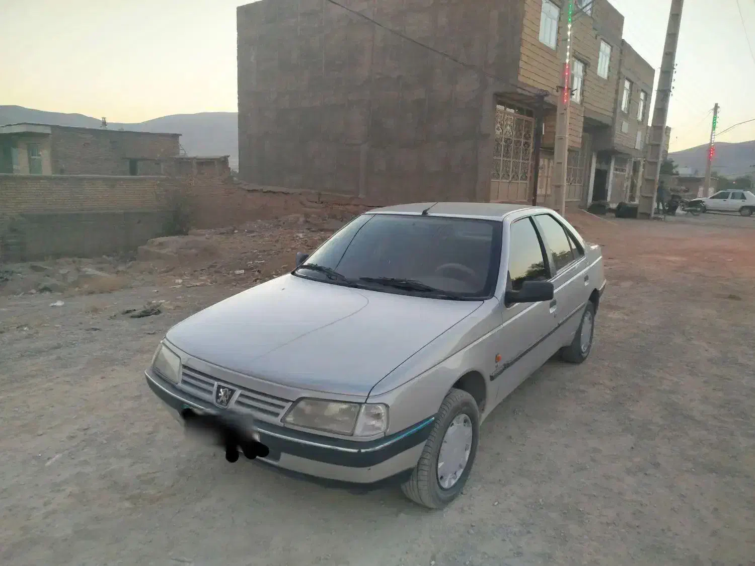 پژو 405 مدل 90 خونگی|خودرو سواری و وانت|لاران, |دیوار