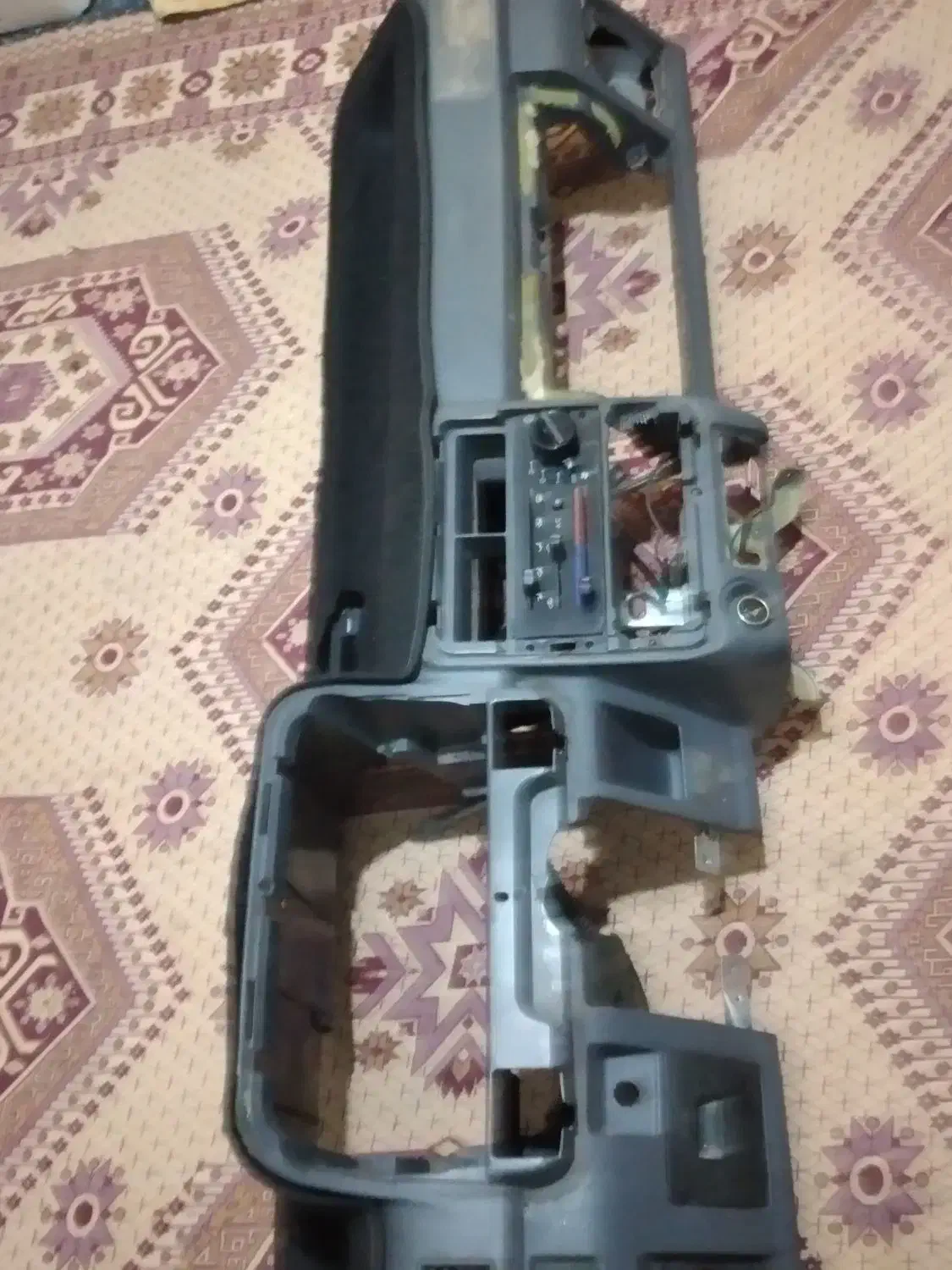 ساعت|ساعت|تربت جام, میان جام|دیوار