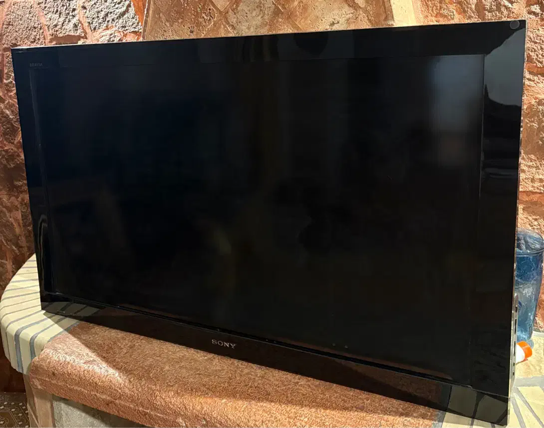ال سی دی ۴۰ اینچ سونی|تلویزیون و پروژکتور|ساوه, |دیوار