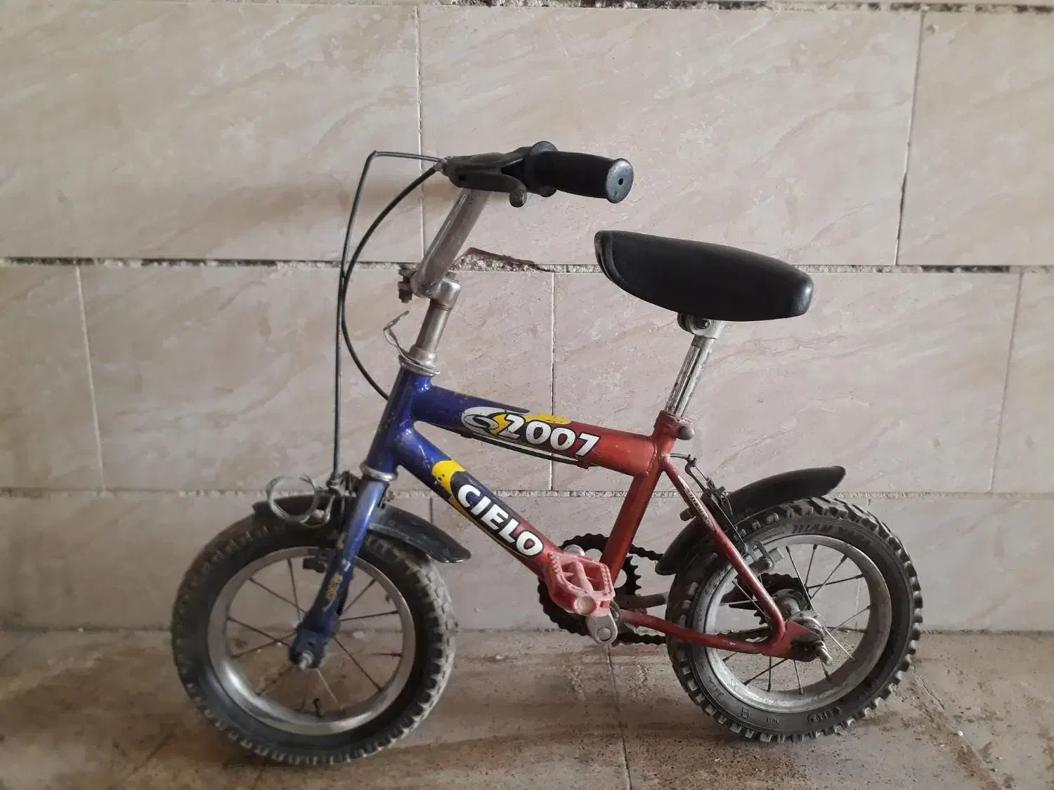 دوچرخه ۱۲ محکم و سالم|دوچرخه، اسکیت، اسکوتر|قرچک, میرزائی شمالی|دیوار