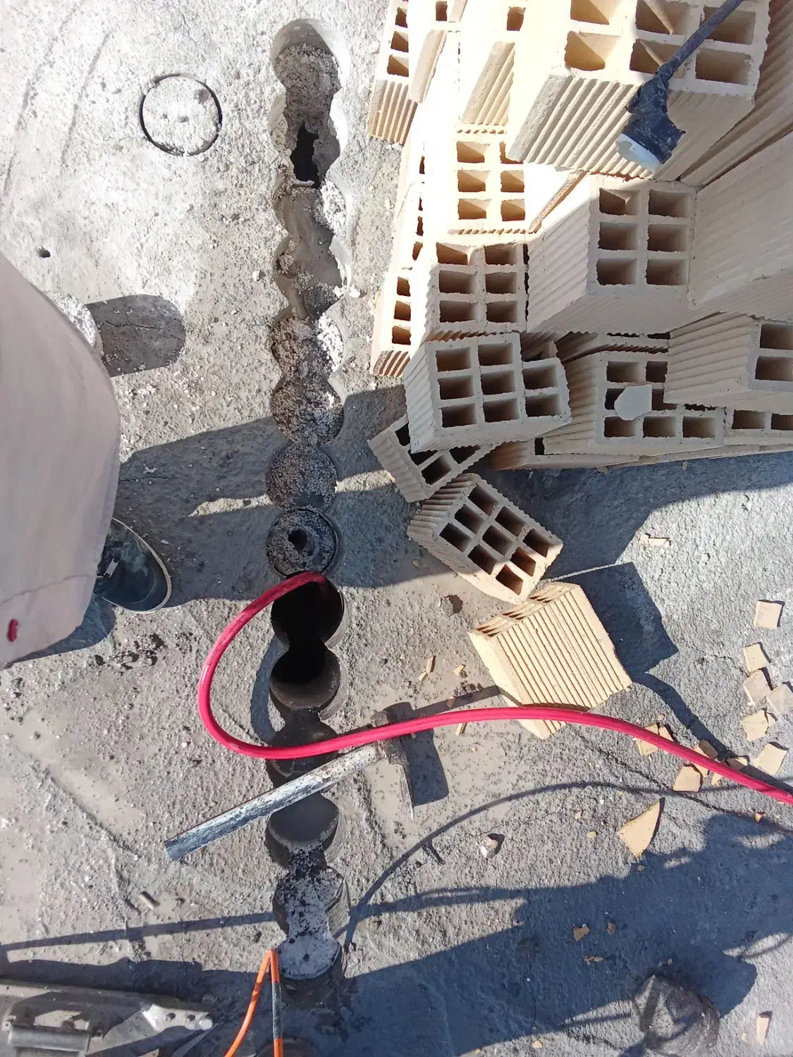 کرگیری و سوراخ کاری|خدمات پیشه و مهارت|رشت, سعدی (تختی)|دیوار