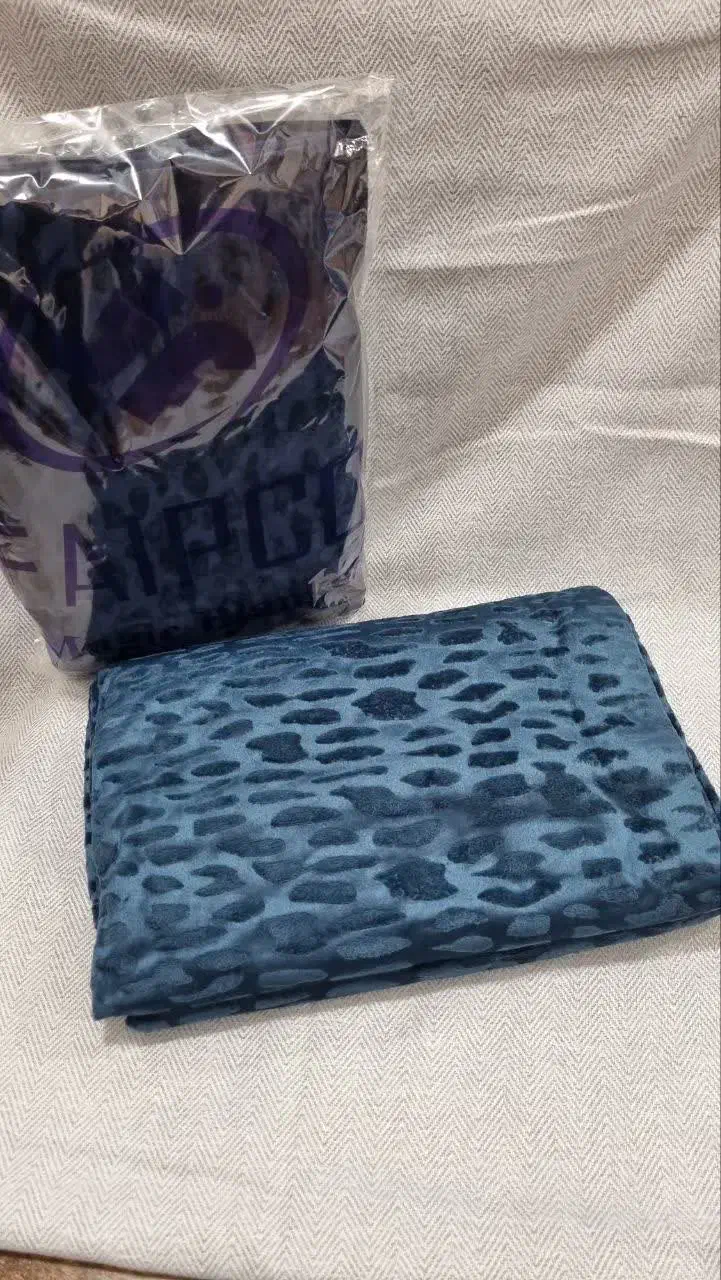 پتومجیک|رختخواب، بالش، پتو|قم, قلعه کامکار|دیوار