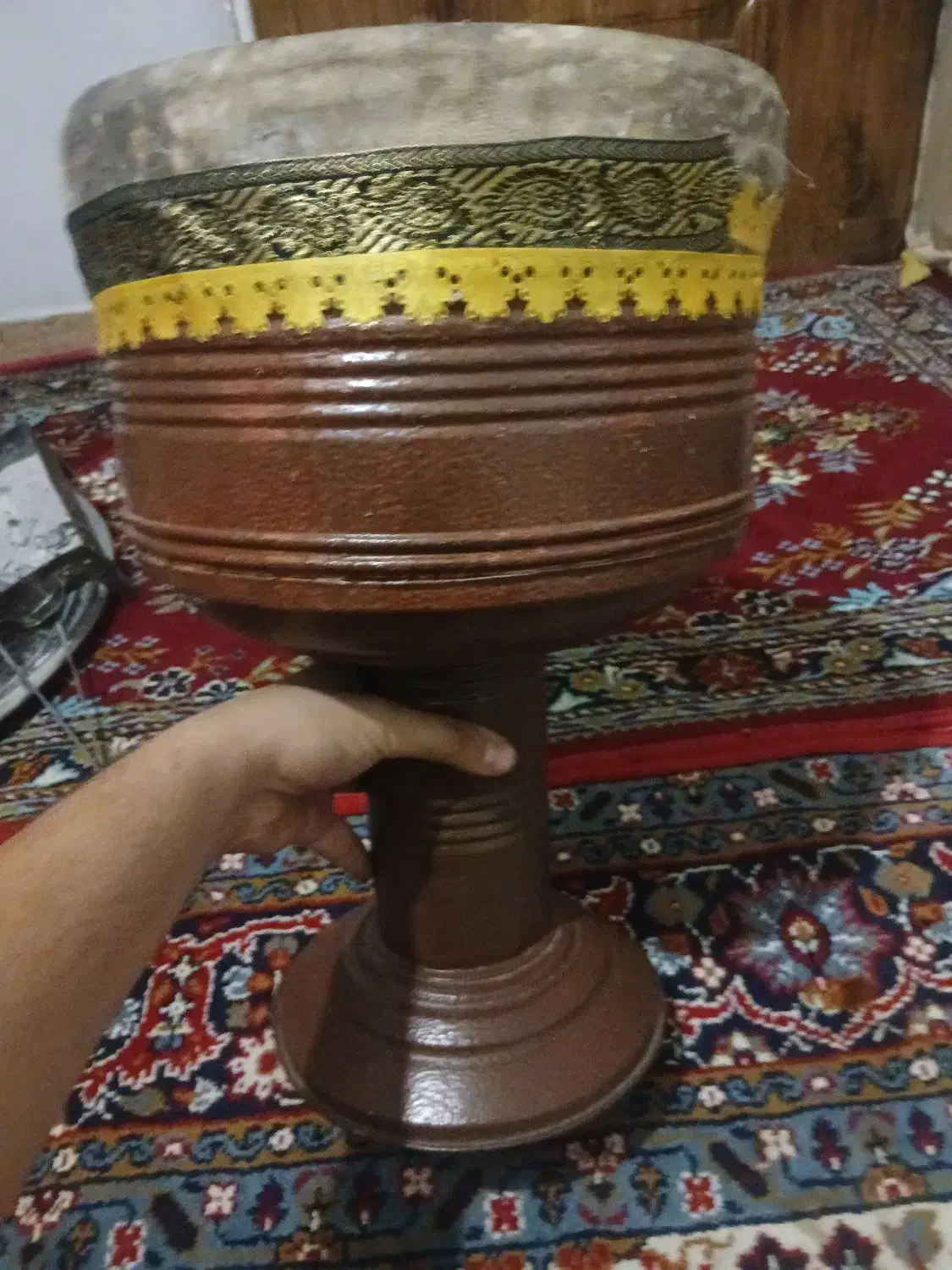 فروش یک عدد تنبک فلزی سایز بزرگ سالم به شرط صدا|سازهای سنتی|کرمانشاه, |دیوار