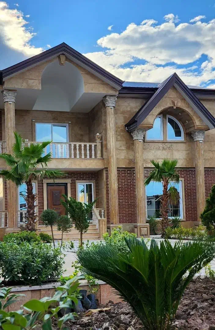 کاخویلا700متر300متربنا/استخر/سندتکبرگ/حومهخمام3k|فروش خانه و ویلا|رشت, کاکتوس|دیوار