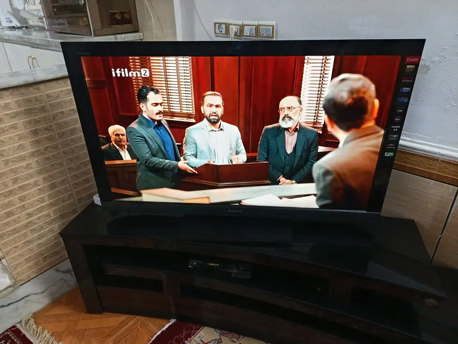 تلویزیون ۴۶ اینچ سونی فول اچدی در حد اک|تلویزیون و پروژکتور|نهاوند, |دیوار